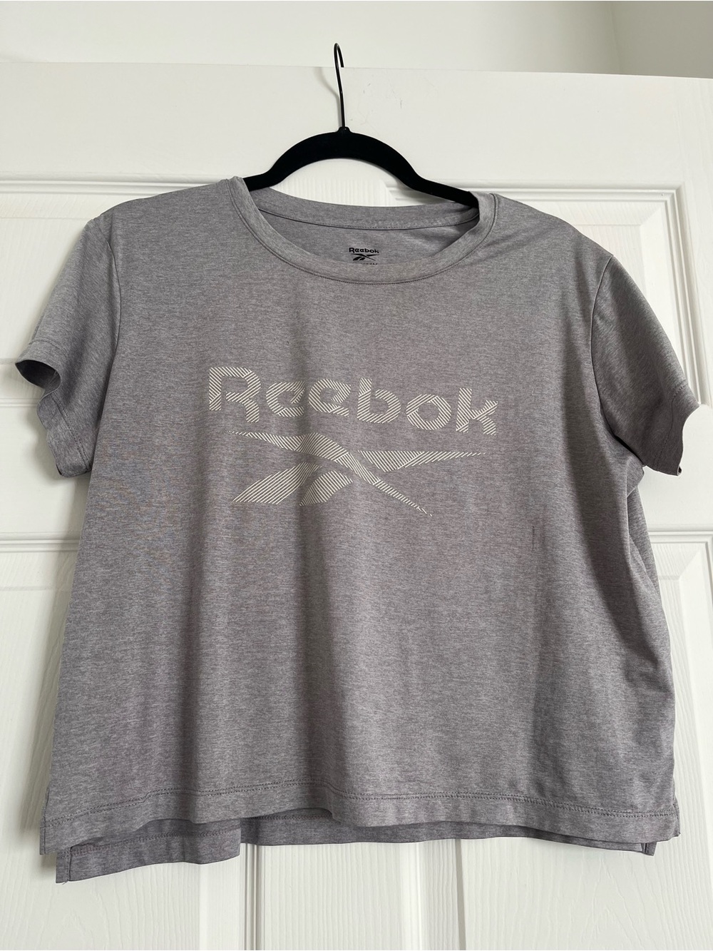 Reebok Women's Heather Gray Short Sleeve Logo Tee